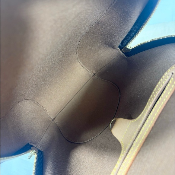 Amazing Rare Louis Vuitton Ellipse Backpack Sold - Picture 11 of 16